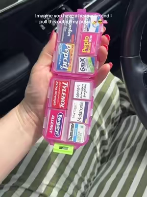 Uh oh my type A is showing #pillorganizer #pocketpharmacy #girlessentials #purseessentials #tiktokshopcreatorpicks 