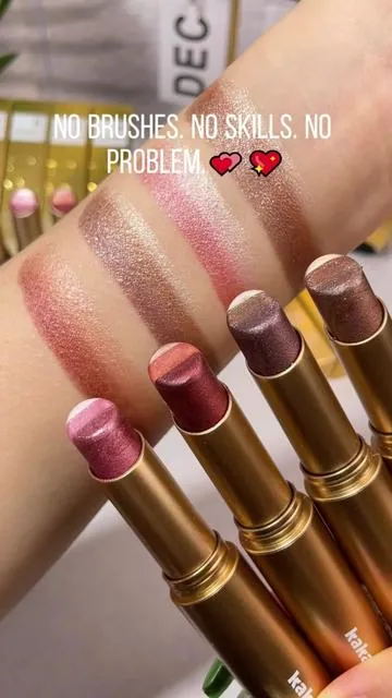 Ahora hay una promoción, compras 1 y te llevas 3.#tiktok #tiktokshop #fyp #3ColorEyeshadow #LazyMakeup   