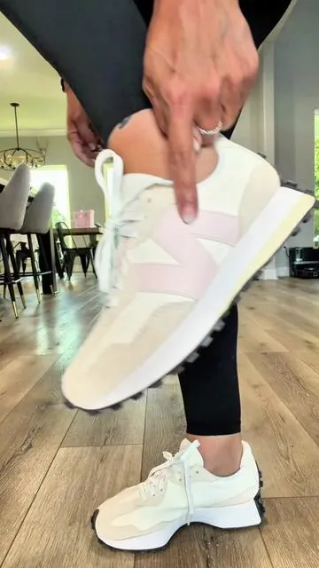 NEW BALANCE 327 Womens Shoes #TiktokShopCreatorPicks #DealsForYouDays #SummerWins #NewDropsForYou 