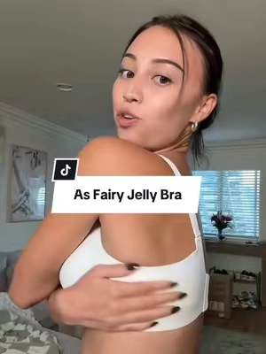 Comfortable and supportive af i feel like my girls are being hugged😂 @AsFairy #jellybra #wirelessbra #asfairybras 