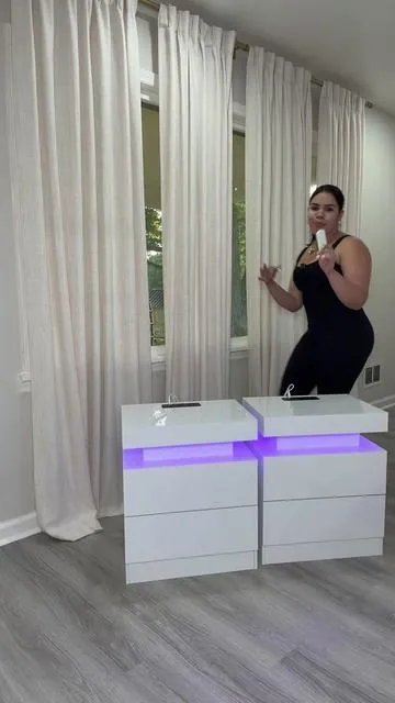 Mesitas de noche con luces LED ✨ Dale un toque moderno y elegante a tu habitación con estas mesitas funcionales, perfectas para iluminar tu espacio y mantener todo organizado. Diseño hermoso, práctico y moderno para transformar tu dormitorio. 🛏️💡#mesitasdenoche #paratiiiiiiiiiiiiiiiiiiiiiiiiiiiiiii #nighttable 