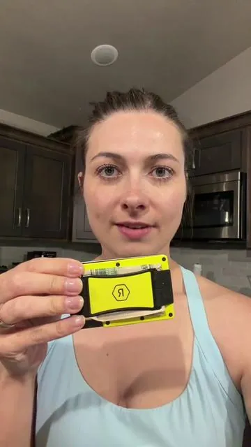 Betcha it’s not! #tiktokshopstockup #tiktokshopsparkcreator #tiktokshopcreatorpicks #wallet #ridge 