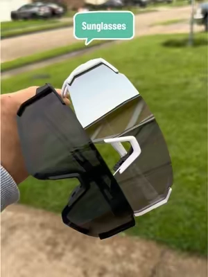 You’ll thank me later 😎😎😎 #sunglasses 