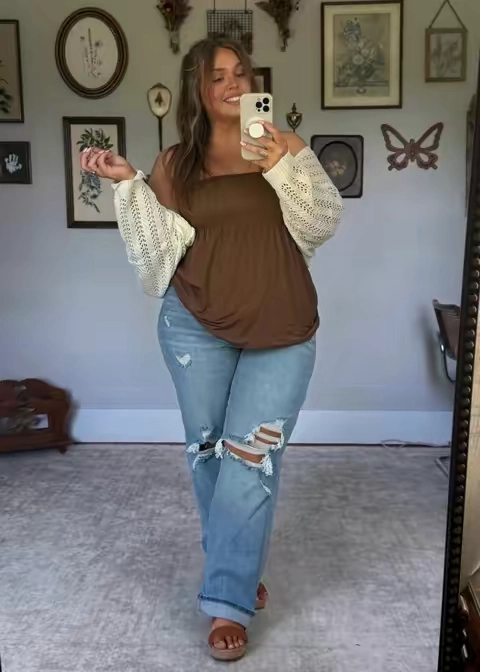 #plussizefashion #curvyfashion #casualoutfits #summervibes #dealsforyoudays 