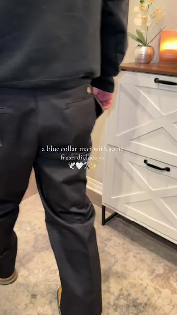 dickies are now on TikTok shop guys 🤩 #dickies #bluecollar #tiktokshop #giftsforhim #mensfashion 