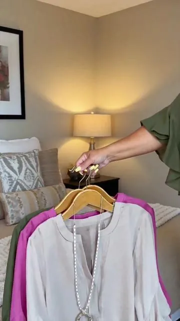 Ruffle sleeve summer oversized shirts #shirts #womenshirts #summershirts #womentops #summertops #summeroutfits #summervibes #tiktokmademebuyit #dealsforyoudays #tiktokshopmemorialday 