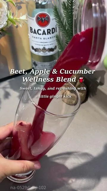 🫜🍏🥒🍋🫚If you’ve been wanting to drink healthier but don’t know where to begin, just copy these easy juice recipes. Your body will thank you later. #juice #outdoorfun #DealsForYouDays #portableblender#SummerWins