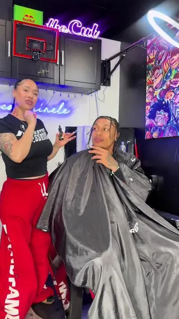 Fellas, healthy hair is more than just a haircut. A good shampoo, conditioner, oils, and consistency makes ALL the difference 🖤✨ #baskandlatherpartner #cocoshinele #fyp #trending #atl 