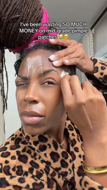 NGL I feel like I HAVE to do my entire face now cus THAT was disgusting!🤢🤮