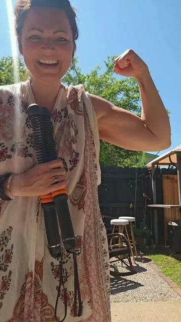 These cordless battle ropes with adjustable resistance springs have become one of my favorite ways to move my body 💪 They’re easy to use at home, give my arms an amazing workout, and have helped me feel so much more confident wearing tank tops and swimsuits this summer. I love that I can adjust the resistance and get a great workout in without needing a ton of space! #HomeWorkout #FitnessJourney #BattleRopes #WorkoutMotivation #ConfidenceBoost
