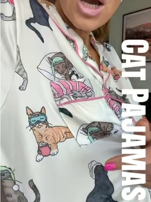 Makes for a perfect gift too 🐈😻🐈‍⬛ #giftsforcatlovers #catpajamas #catmom #catlover #summerpajamas 