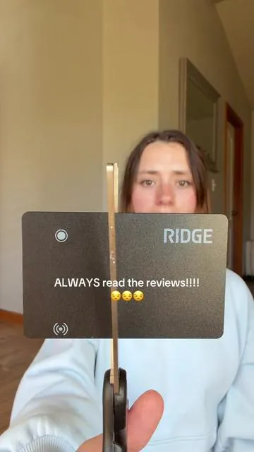 Don’t make the same mistake I did 🥲 #dealsforyoudays #ridgetrackercard #ridgewallet 