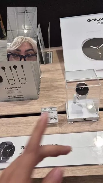 I love my Samsung watch 8! make sure to check your coupons ✨ #samsung #samsungwatch8 #watch8 