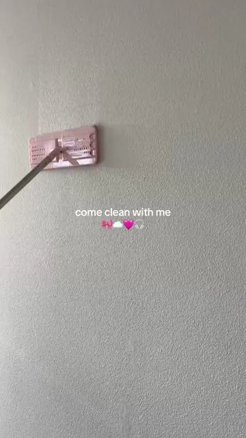 Why do we enjoy watching others clean ?🤷🏻‍♀️😅 it’s so satisfying to me ✨🫧 #clean#cleaning#cleantok#cleaningmotivation#cleanwithme 