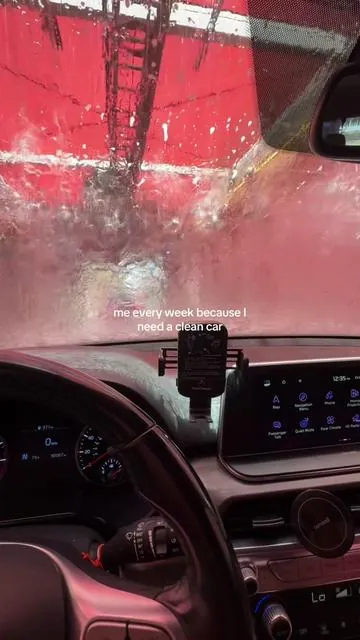 name something you use every week: THIS 🫧🧼 #tiktokshopsummersale #tiktokshopsummerturnup #cardetailing #carcleaningkit #caraccessories 