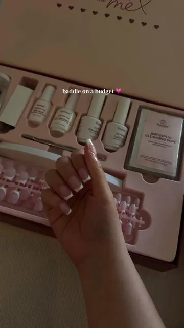 I’ll honestly never go to a nail salon again 😮‍💨 #pressonnails #nailkit #frenchtip #pressonnailstutorial #beetlesgelpolish 