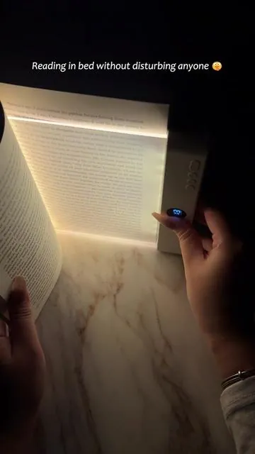 This light fixes it ✨ Soft and focused 📖 No eye pain 👀 Love it.#reader #booklover #booktok #booklight #DealsForYouDays 