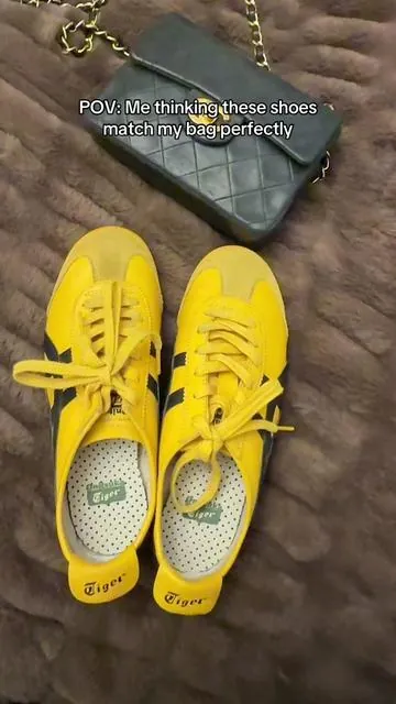 #onitsukatiger #sneakers #dealsforyoudays #SummerVibes #tiktokshopcreatorpicks @KICKS CREW SNEAKERS 