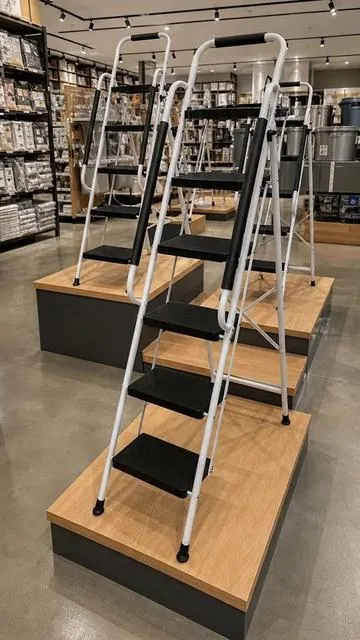 Tackle every task with confidence! This 5-step folding steel ladder is designed for stability with non-slip wide pedals. Plus, the integrated tool tray keeps your essentials close by. Perfect for reaching high shelves or DIY projects. Tap to shop and make tasks easier! #fyp #foryourpage #dealsforyoursdays #AIGC #Moras