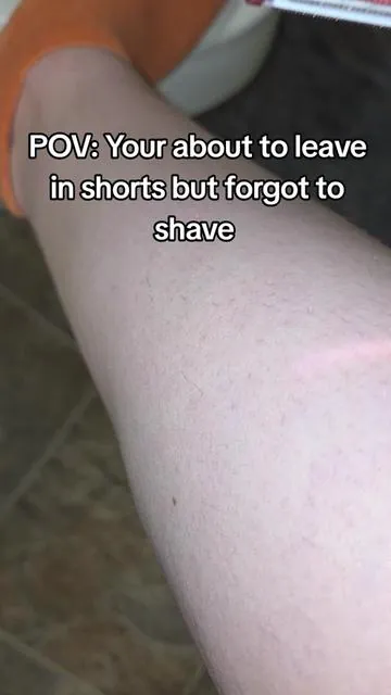 electric razor for quick on the go shaving #electricrazor #shaving 