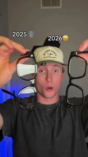 I might get another pair for my mom lol#smartglasses#videoglasses#summer#sale#camera 