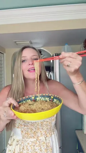 #noodles #instantnoodles #paldoramen 