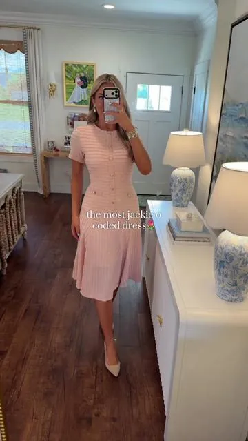 Sizes are already selling out! Knew this one would go fast!🤍🌷 SO classy and perfect for work, church, or events! Wearing size S and I'm 5'9! #boujeeonabudget #classyfashion #affordablefashion #designerinspired #jackieo 