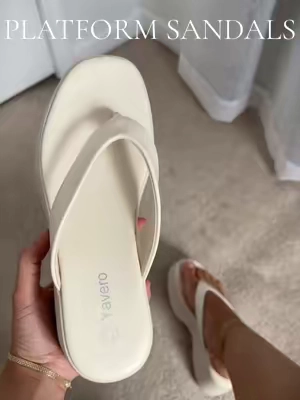 So perfect for the summer!!! #summerflipflops #platformflipflops #y2kfashion #90sfashion 