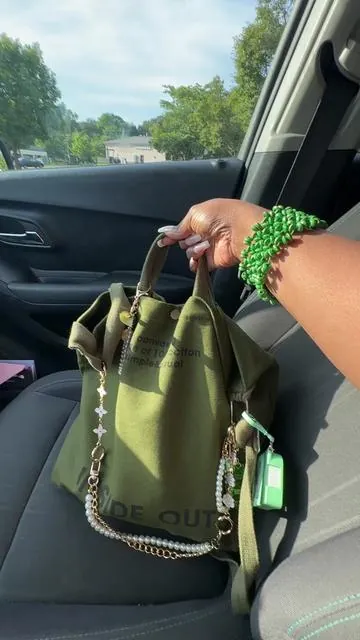 @RIVERICH BAGS #green #functional  I ADORE my new bag y’all!! She’s SO perfect! Next post I’ll show the inside, I’m in my car and struggling for space!! 😄 She is SO sturdy and perfect for all my stuff!!  Grab yours!! 