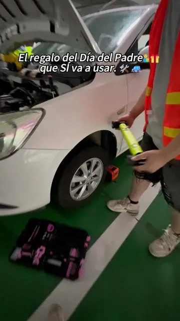 El regalo del Día del Padre que SÍ va a usar 🛠️🚙 #FathersDay #DealsforYouDays #tiktokshopmemorialday #worklight #magneticlight