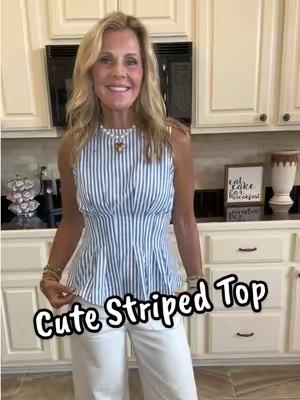I’m in an XS in this adorable top from @CiderEssentials. #cutetop #stripedtop #summerootd #over50 