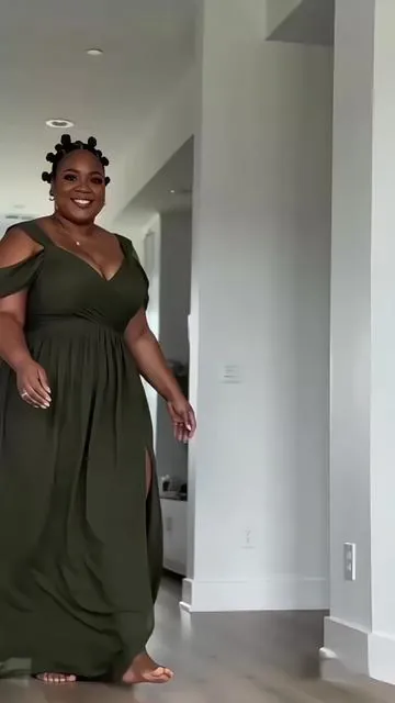 #plussize #plussize fashion #weeklydeals #chubby#dress