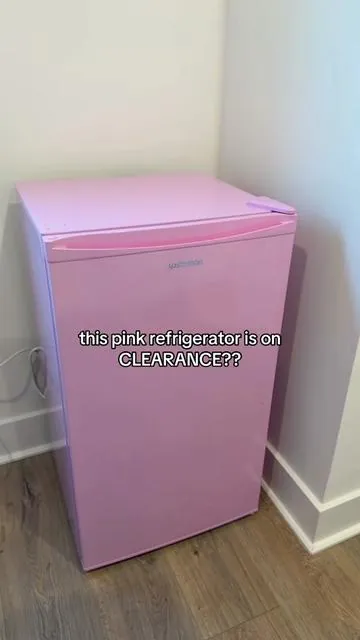 I can’t believe this is on such a big sale… #upstreman #upstremanminifridge #upstremancarfridge #pinkrefrigerator #tiktokshopcreatorpicks @upstreman 