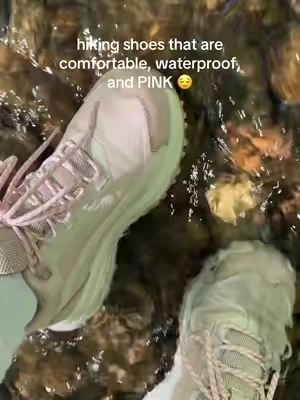 Literally walking through a river and staying completely dry 👏🏼#hikingshoes #waterproofshoes #nortiv8shoes #hikingoutfits #dealsforyoudays 