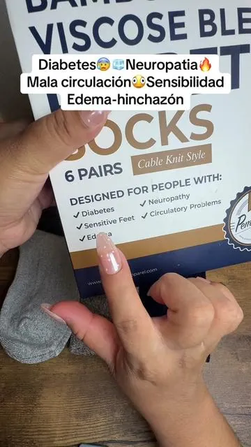 Ultra suaves y cómodos No aprietan el tobillo * Ayudan a mantener los pies frescos y secos *Material transpirable de bambú *Ideales para personas que pasan muchas horas de pie *Menos marcas y presión en la piel ** Cómodos para uso diario * Absorben humedad y ayudan con el mal olor * Se sienten ligeros pero acolchonados * Perfectos para descansar los pies después de trabajar