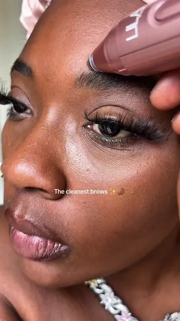 I love me a eyebrow trimmer and this one is dual sided now I can shave my mustache too #tiktokshopcreatorpicks #SummerVibes #eyebrowtrimmer #eyebrowshaping #eyebrowtutorial 