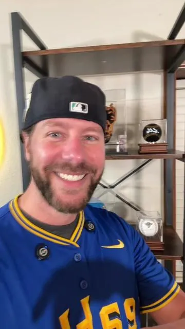 Deeds Bros Jeremy is Back! Time to pull some 🔥🔥🔥 #deedsbros #goat #LIVEIncentiveProgram #JustGoLIVE #PaidPartnership 