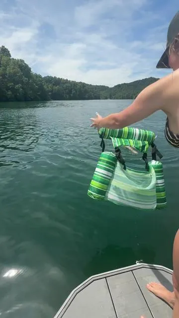 One for you, one for bestie  #lakedays #lakelife #poolfloat #poolday #summer 