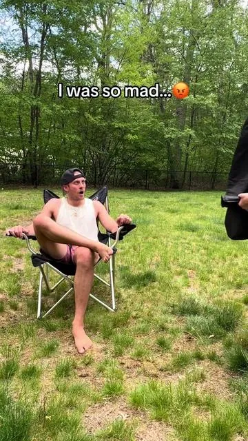 I was mad at first…but this thing is awesome 😎🙌 #patiofurniture #SummerVibes #outdoorchair #tiktokshopcreatorpicks #campingchair 