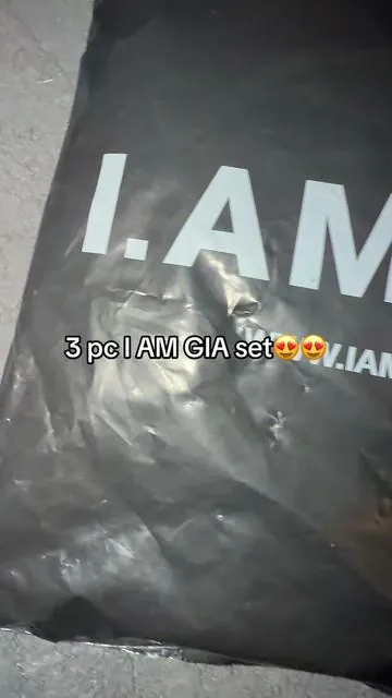 #iamgia #twopieceset 