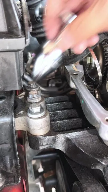 This 49-piece deep & shallow socket set is a straight-up cheat code for your toolbox. 🔧 Stop wasting time when a bolt sits too deep. Stop buying expensive deep sockets one by one. Metric + SAE — ALL covered. Deep, shallow, extensions, adapters — everything in one kit. Built with chrome-moly steel — tough enough for real work. 💪 Reach deeper bolts with zero struggle. One set. Every situation. No excuses. Free shipping today — don’t miss it. Limited stock. Grab yours before it’s gone.#FathersDayGift`#mechaniclife #tooltok #carhacks #deepsockets