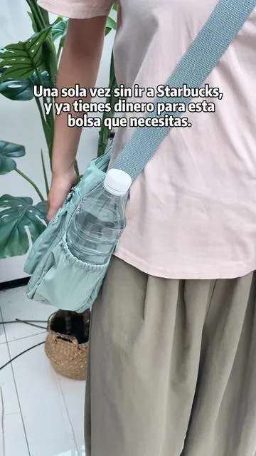 Un bolso bonito y práctico.🎒#carterasybolsas #bolsosdemoda #bolsos #paratiiiiiiiiiiiiiiiiiiiiiiiiiiiiiii