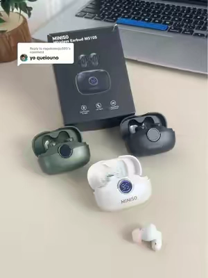 Replying to @rogeliomejia580 #earbuds #headphone #earbudsvira#Summervibes #tiktokshopmemorialday 