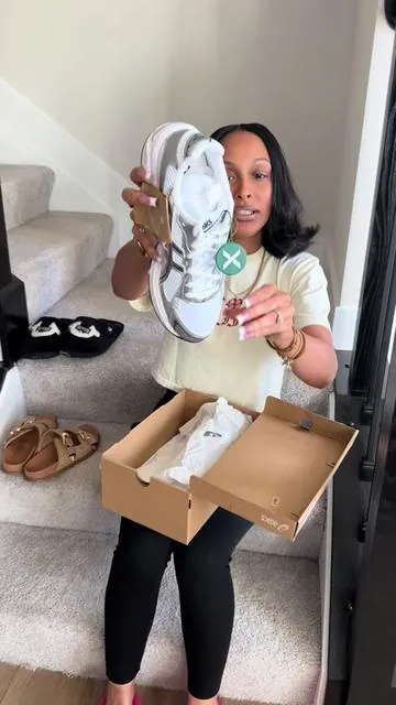 Up and on yall feet 🦶🏼 @StockX  don’t sent your girl some heat 🔥 I love me some @ASICS 🙌🏼❤️ #tiktokshop #fyp #stockx #sneakerhead #trending 