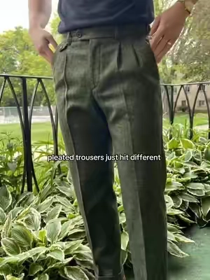 if you want a cleaner fit, start here #dresspants #tailoredpants #affordablefashion #pleatedpants #menswear 