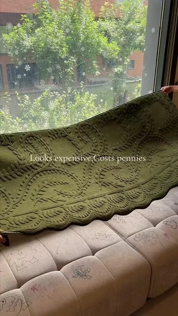Your couch’s new best friend just dropped.These ultra-soft,rubber-backed covers look like blankets but protect like a pro—from pets,kids,snakes,life.#dealsforyoudays #tiktokshopmemorialday #sofacover #couchcover #summervibes 