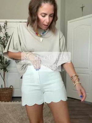 Wearing a size 6!! Such adorable shorts!  #shorts #denimshorts #shortsforwomen 