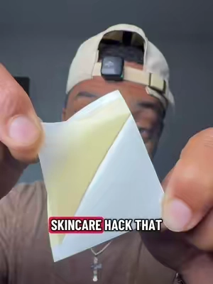 Favorite acne hack 🙌🏼  #pimplepatch #hydrocolloidbandages #hydrocolloidroll #hydrocolloid #acnepatch 