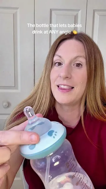 We are using these every day now because it is so easy for my baby to drink out of them sitting up OR leaning back! #babybottle #breastfedbaby #sippycup #babymusthaves #summervibes 