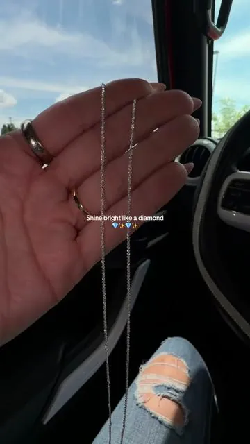 Sterling silver dainty chain necklace #dealsforyoudays #tiktokshopsummerturnup #tiktokshopbacktoschool #summervibes #summerwins 